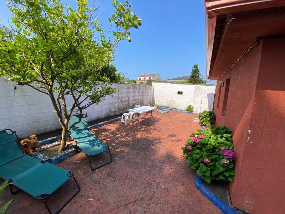 הוילה איסלה דה ארוסה La Casilla - Illa Isla De Arousa - Preciosa Casa Enfrente A Playa Con Vistas Al Mar Y Playa מראה חיצוני תמונה